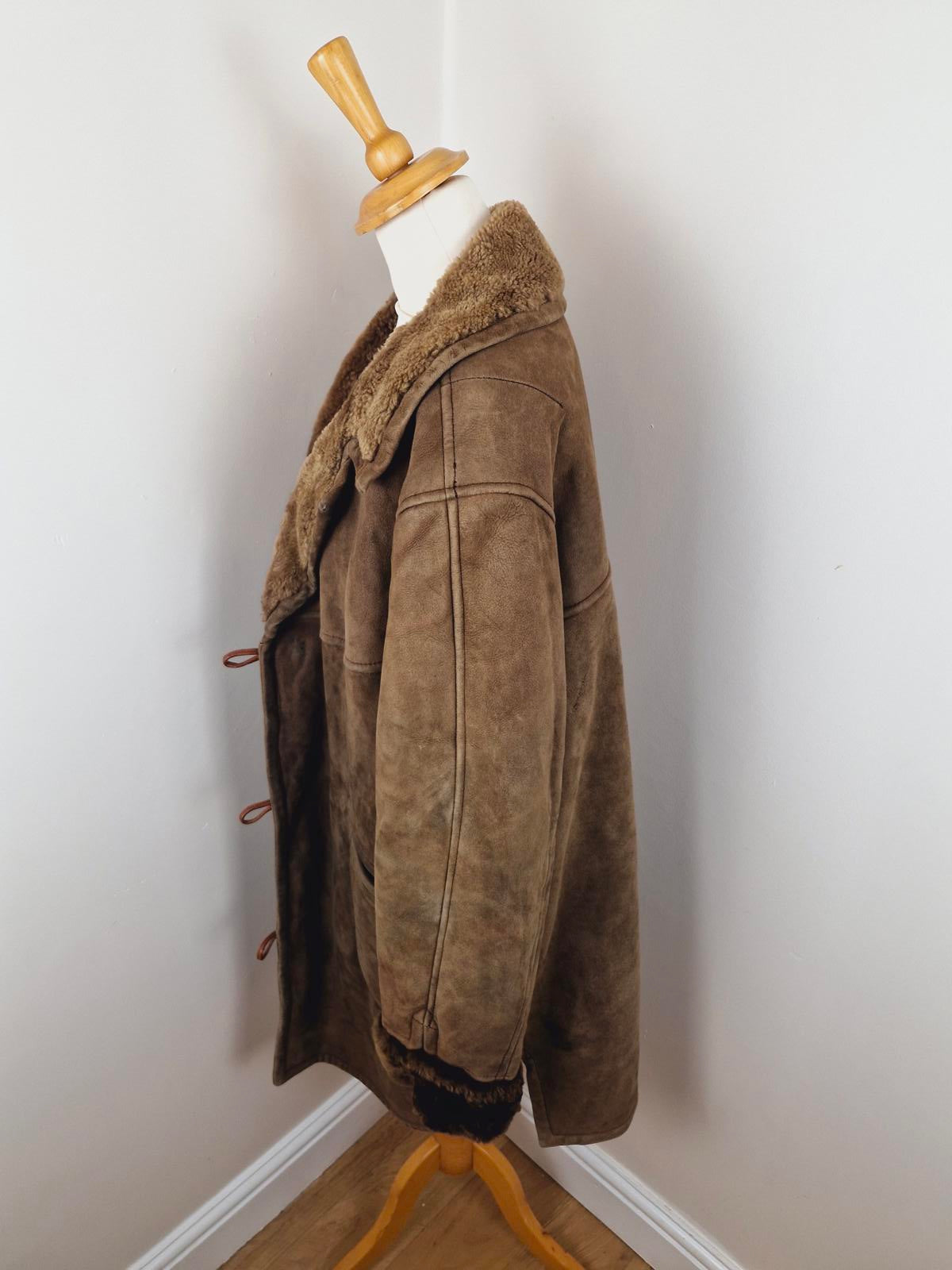 Mens 1970s Suede Sheepskin Coat L XL