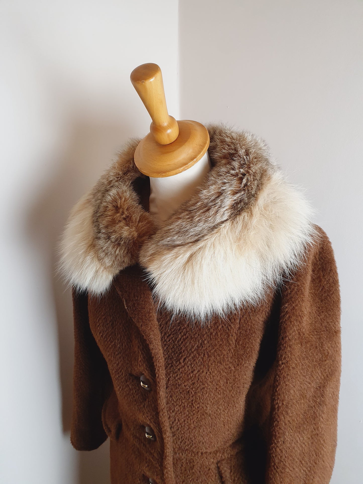 Vintage 1960s Fur Collar Coat S