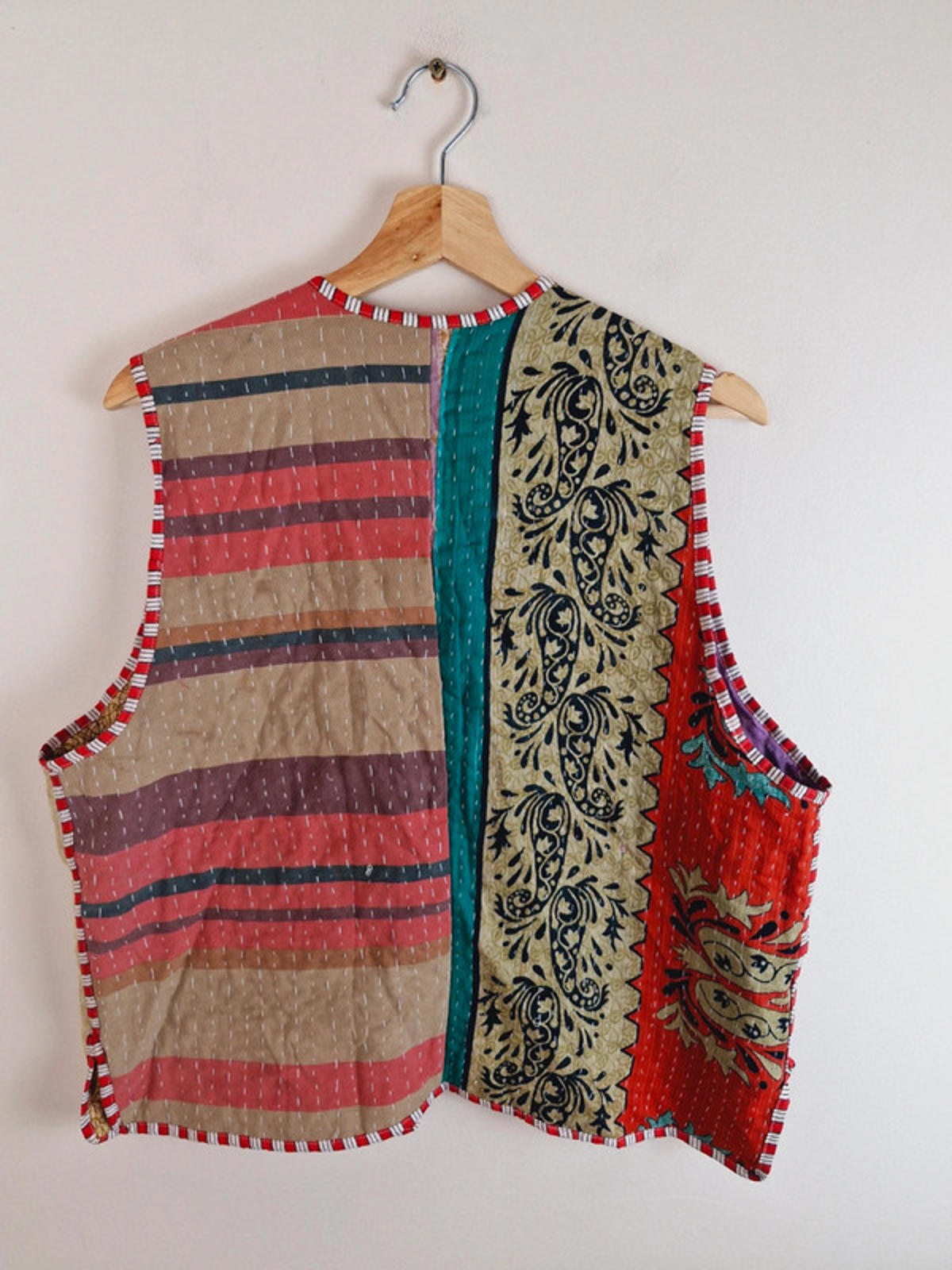 Reversible Kantha Waistcoat Gilet L