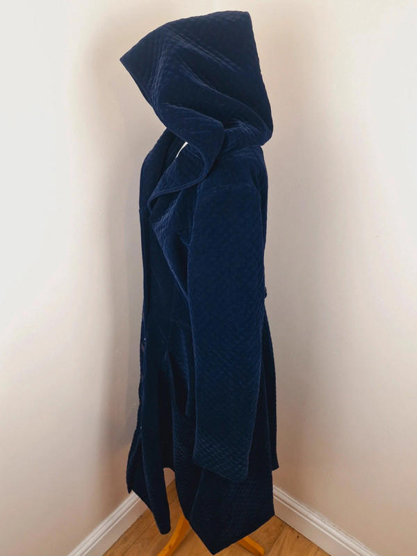 Long Hooded Velvet Coat XL