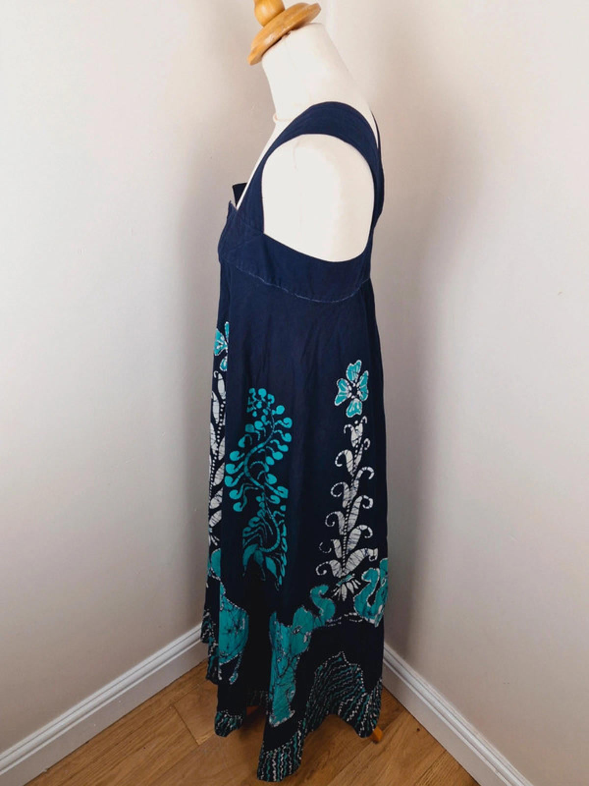 1970s Maxi Elephant Dress XXS