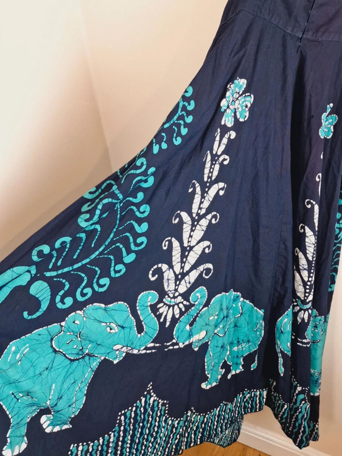 1970s Maxi Elephant Dress XXS