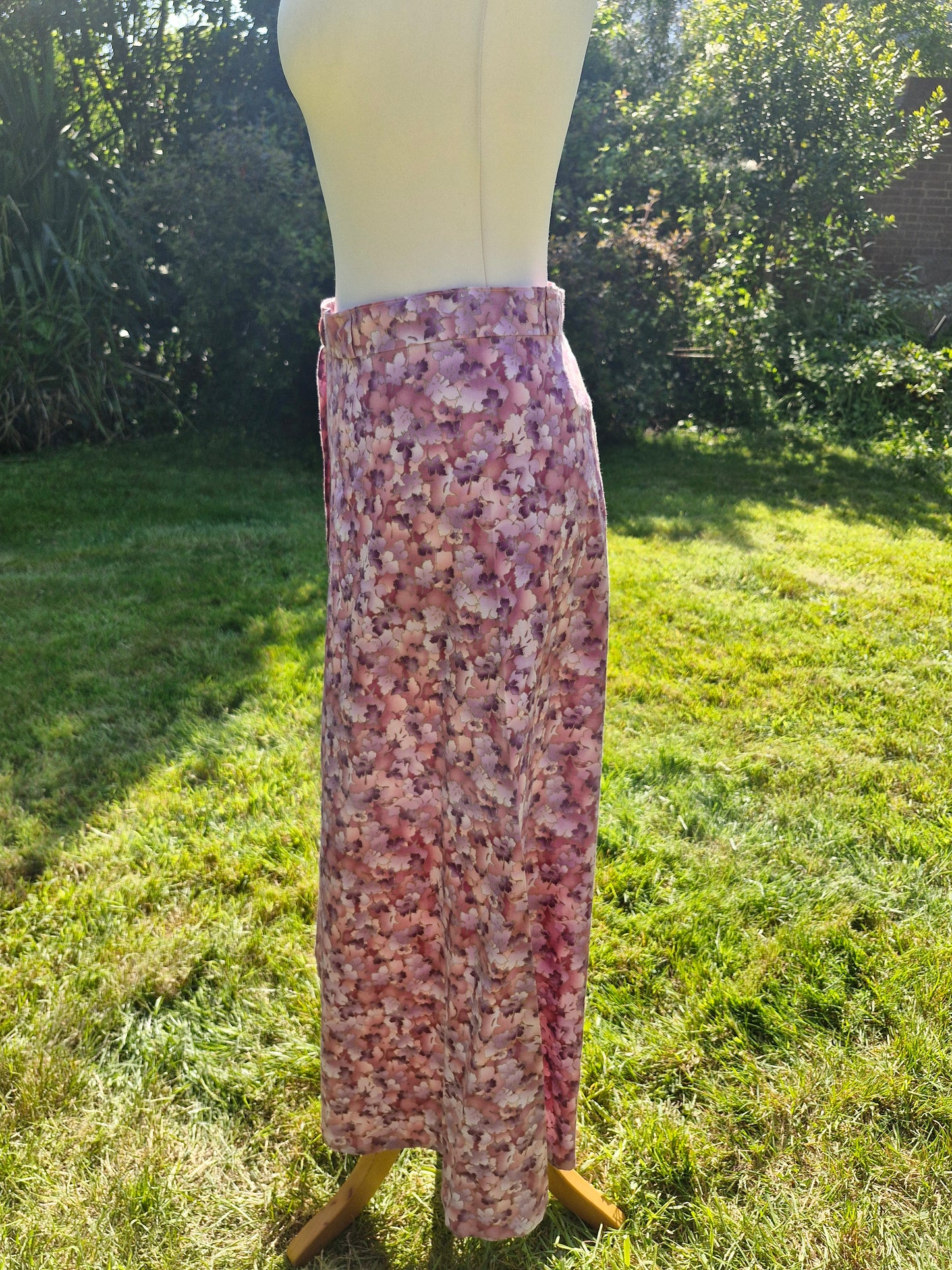 Vintage Handmade 1970s Pink & Purple Floral Aline Long Skirt S