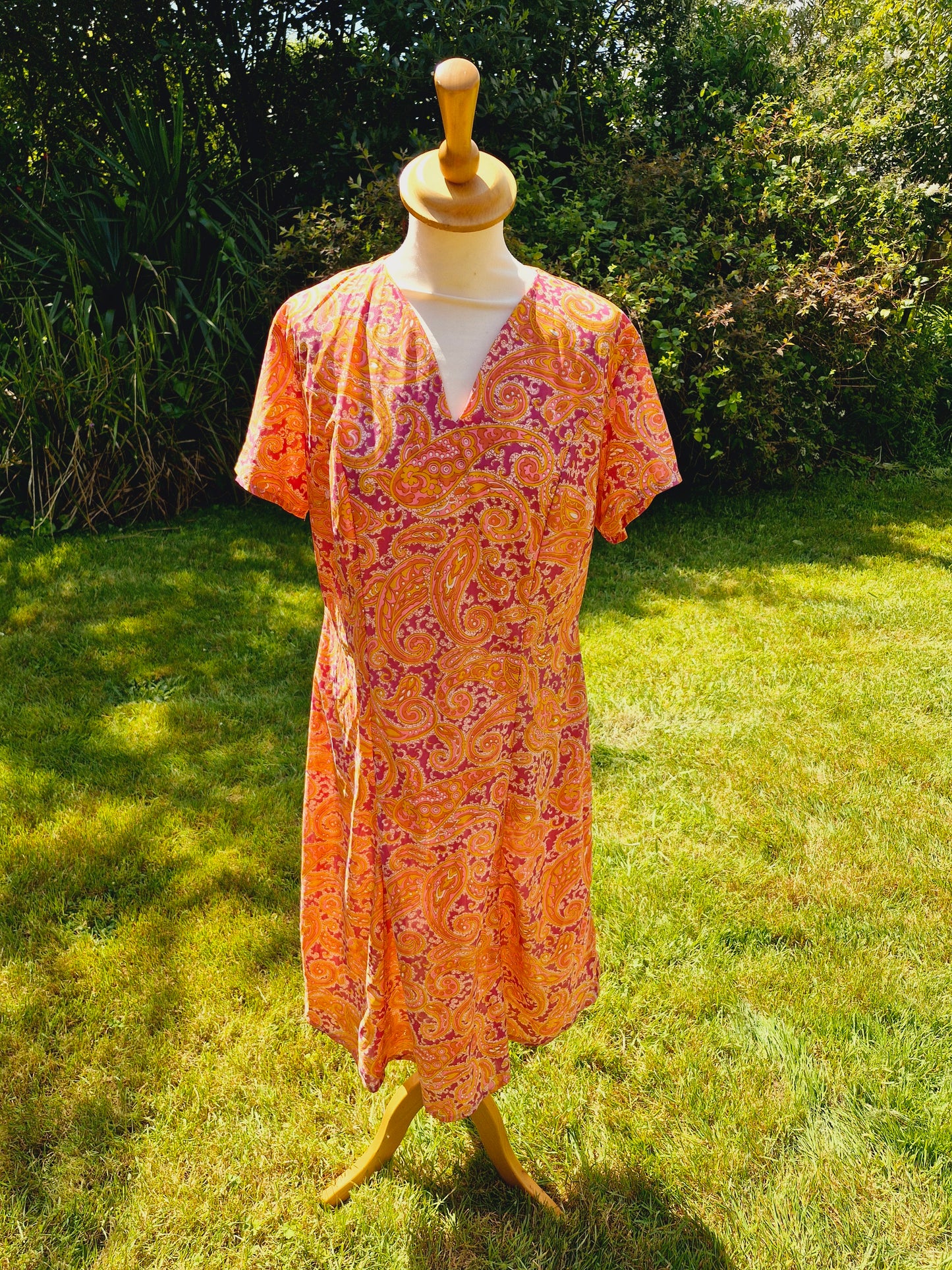 1970s Orange & Pink Paisley Midi Dress L