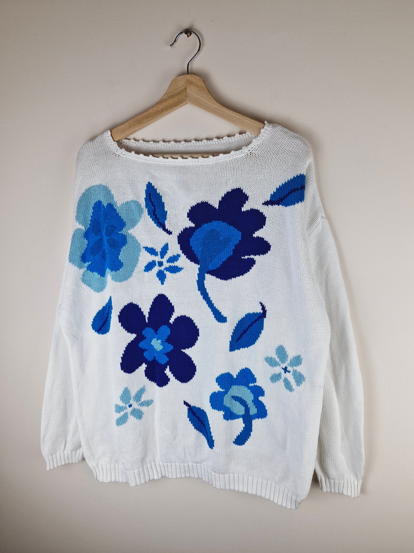 White & Blue Vintage Floral Jumper Sweater