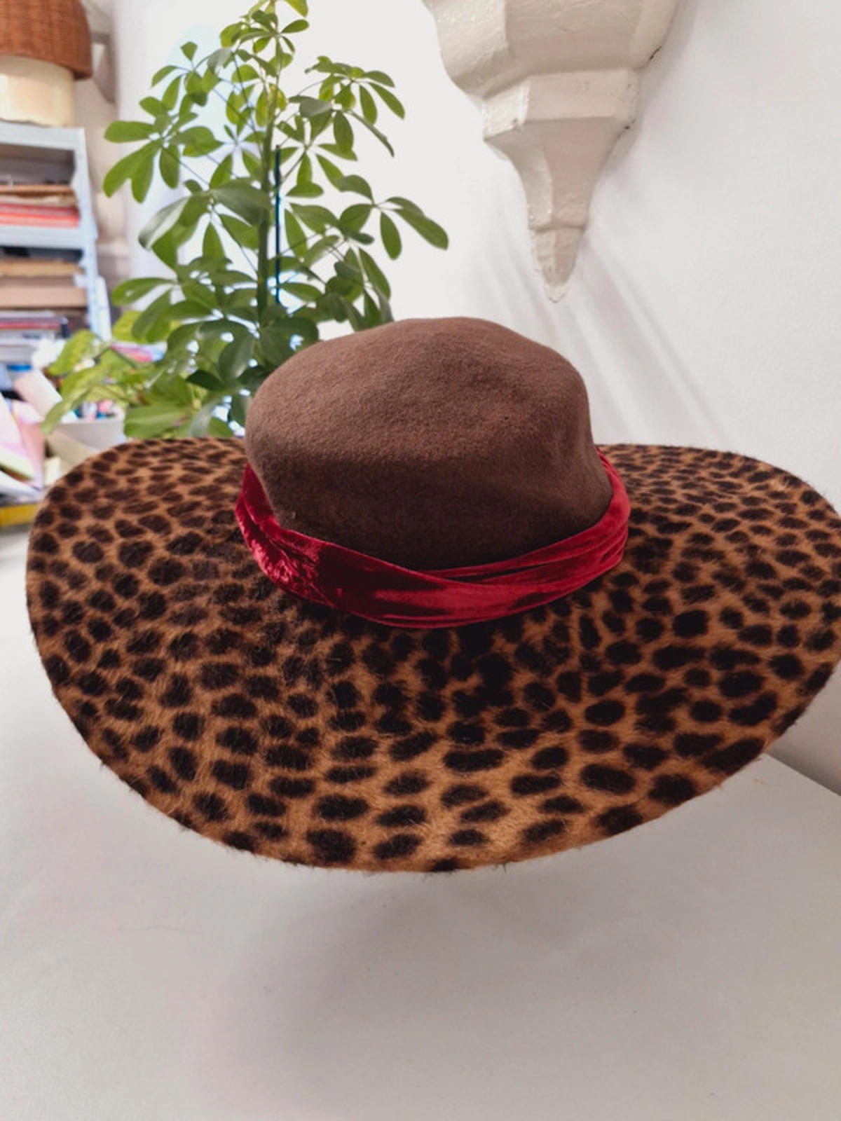 Womens Vintage Rivka Jacobs Leopard Print Red Velvet Hat Wide Brim