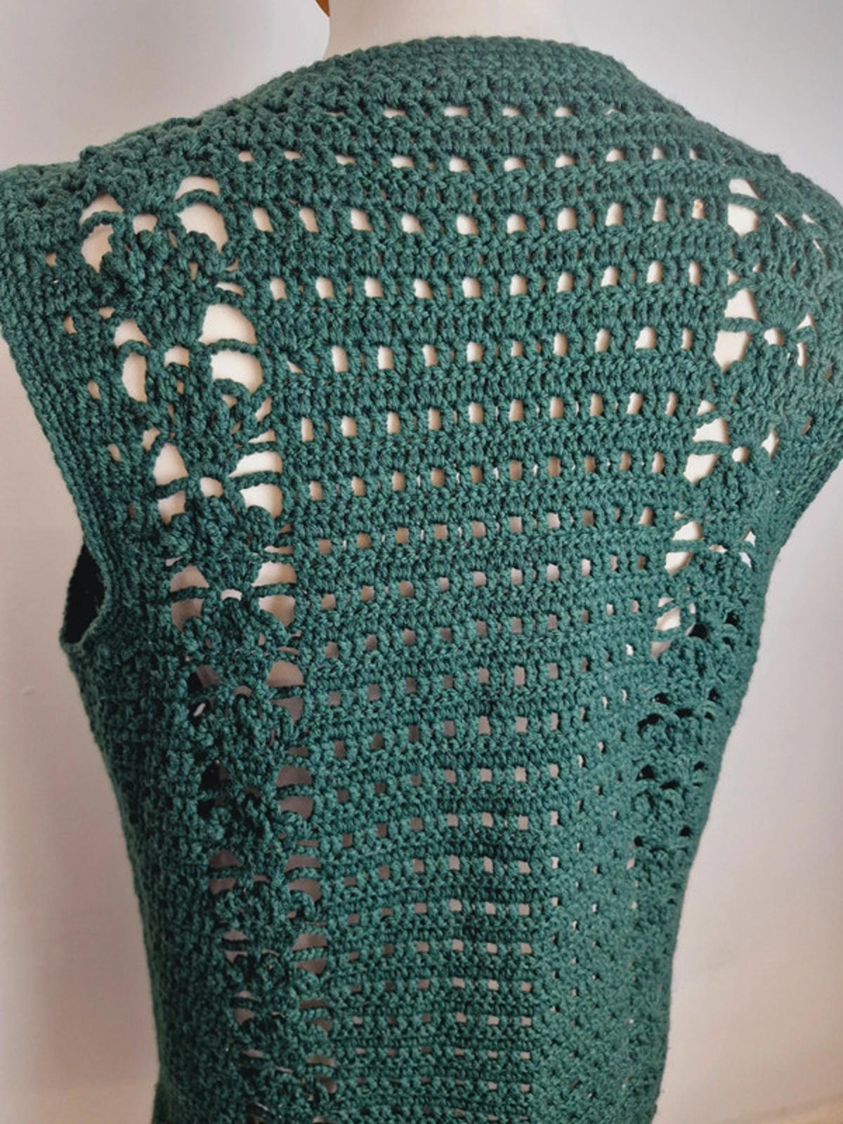 Womens Vintage Handknitted Knitted Green 1970s 70s Waiscoat Gilet Cardigan S