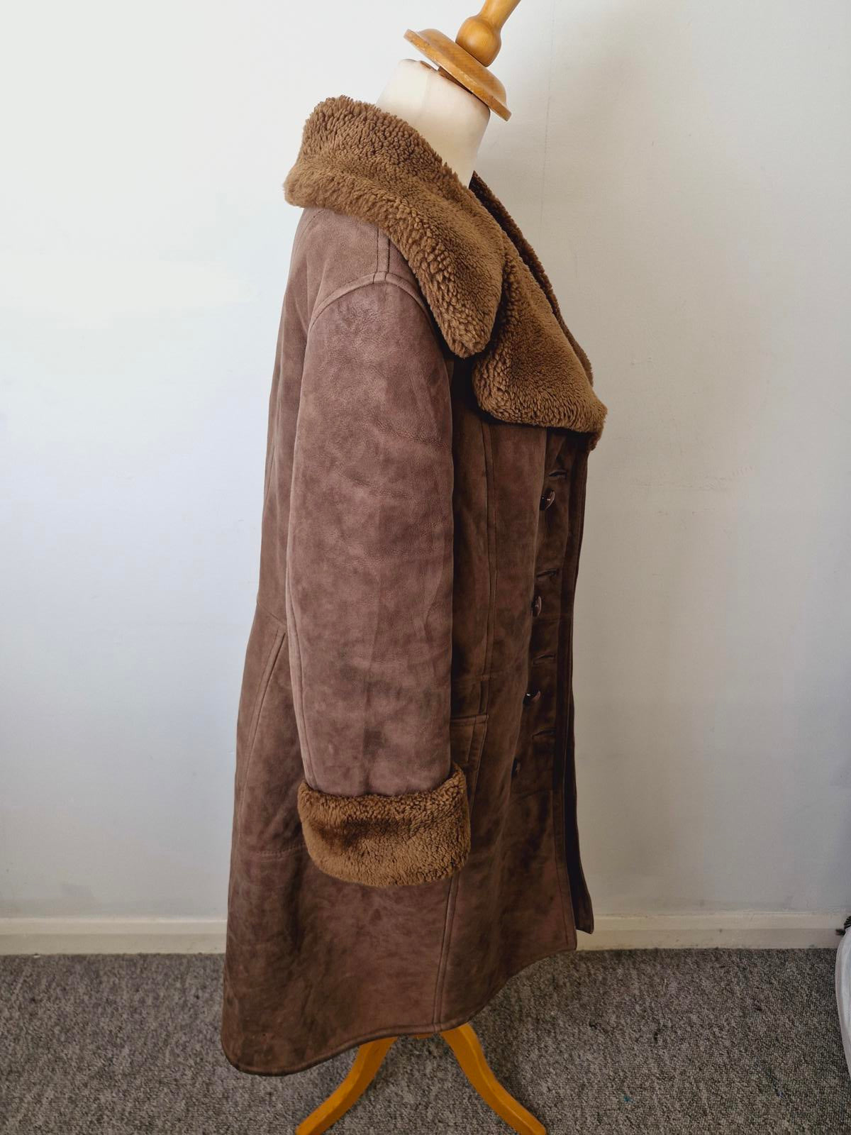 Womens Vintage 1970s 70s Long Penny Lane Afghan Coat Jacket S
