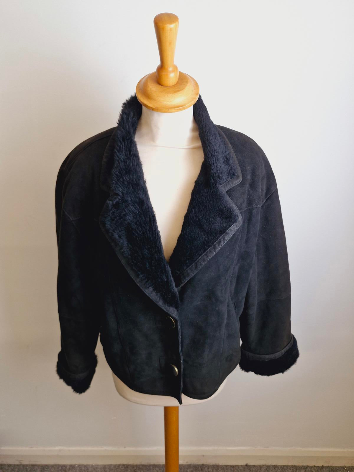 Womens Vintage Black Suede Sheepskin Shearling Coat Bomber Jacket S M UK10