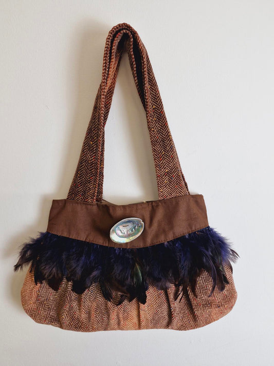 Womens Vintage Handmade Unusual Velvet Feather Shell Shoulder Bag Handbag