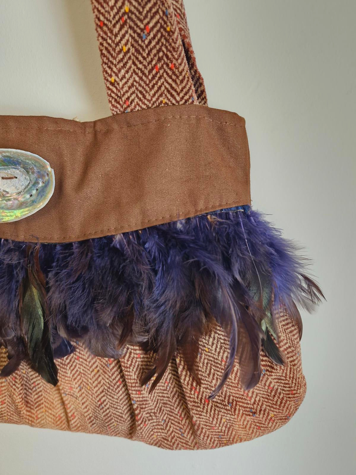 Womens Vintage Handmade Unusual Velvet Feather Shell Shoulder Bag Handbag