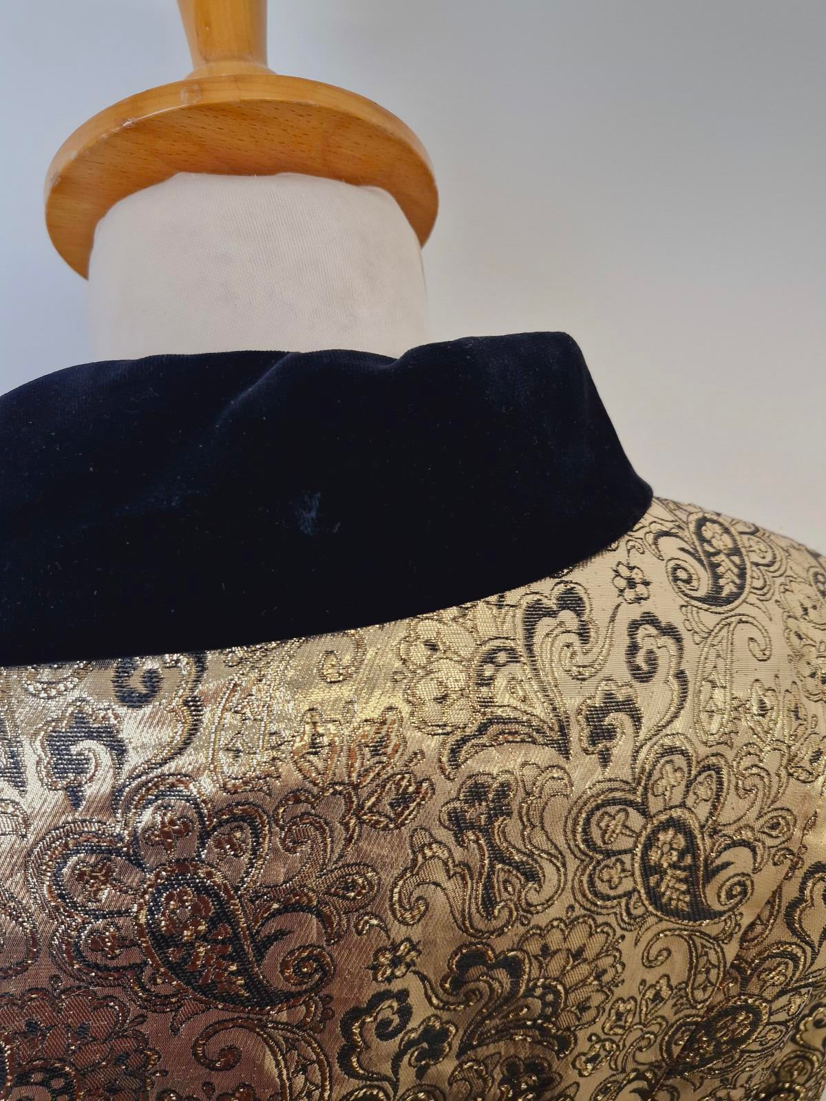 Womens Vintage Gold Metallic Black Velvet Jacket Top Coat Paisley S UK8