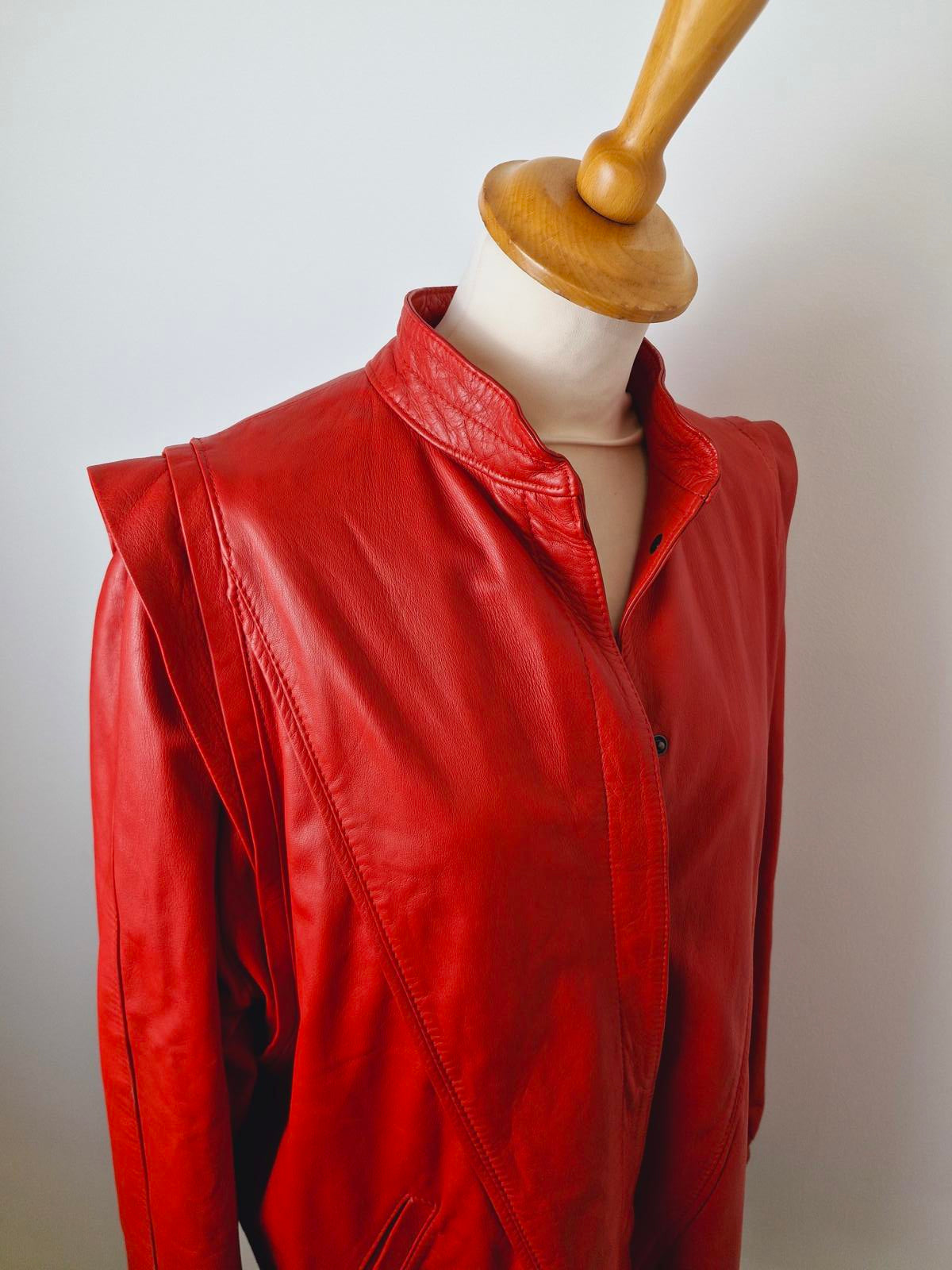 Womens Vintage 1980s 80s Red Real Leather Jacket Coat UK14
