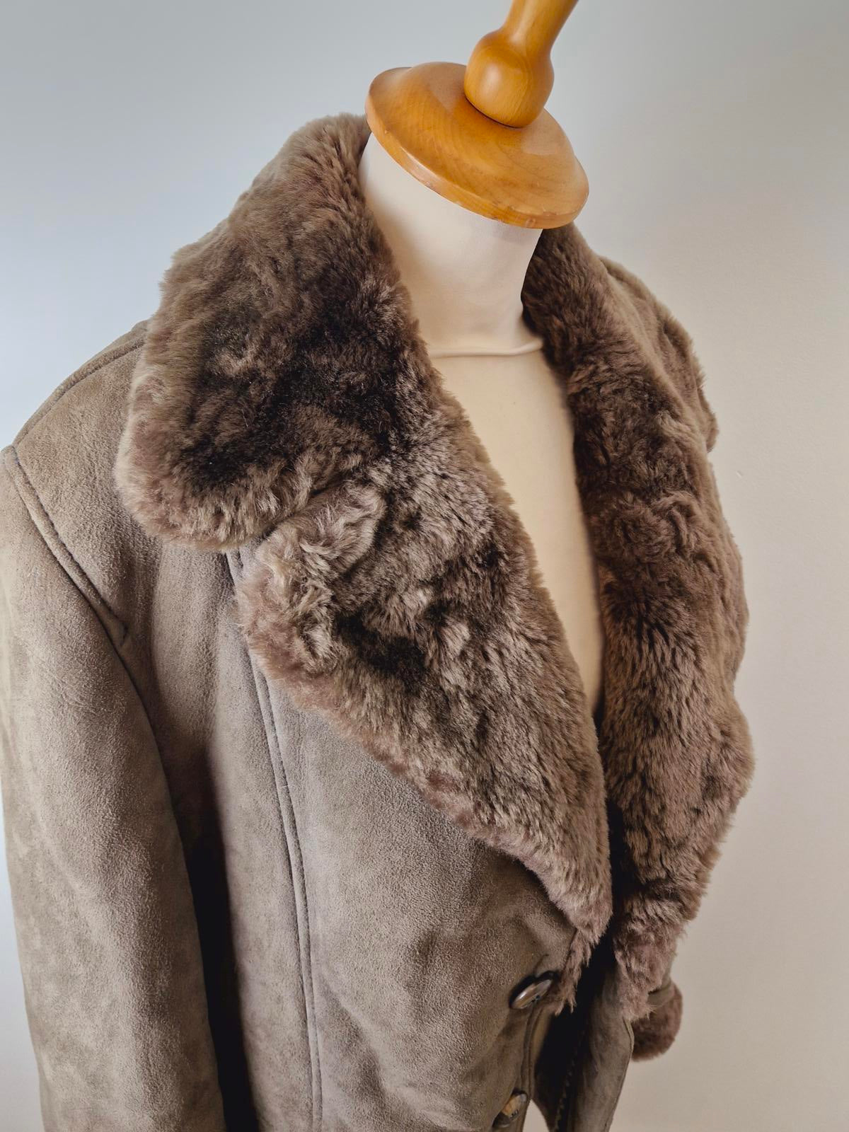 Mens 1970s Sheepskin Coat M