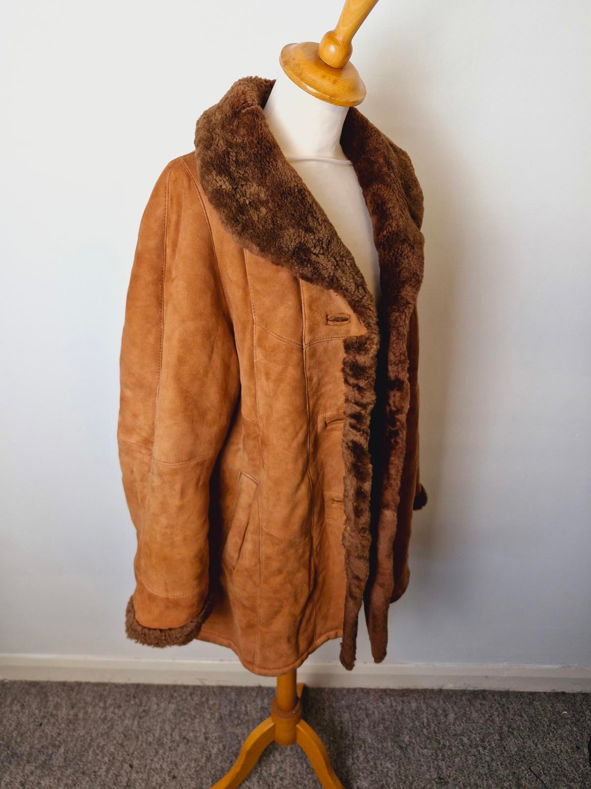 Womens Vintage Suede Sheepskin Shearling Leather Coat Jacket UK10 Tan