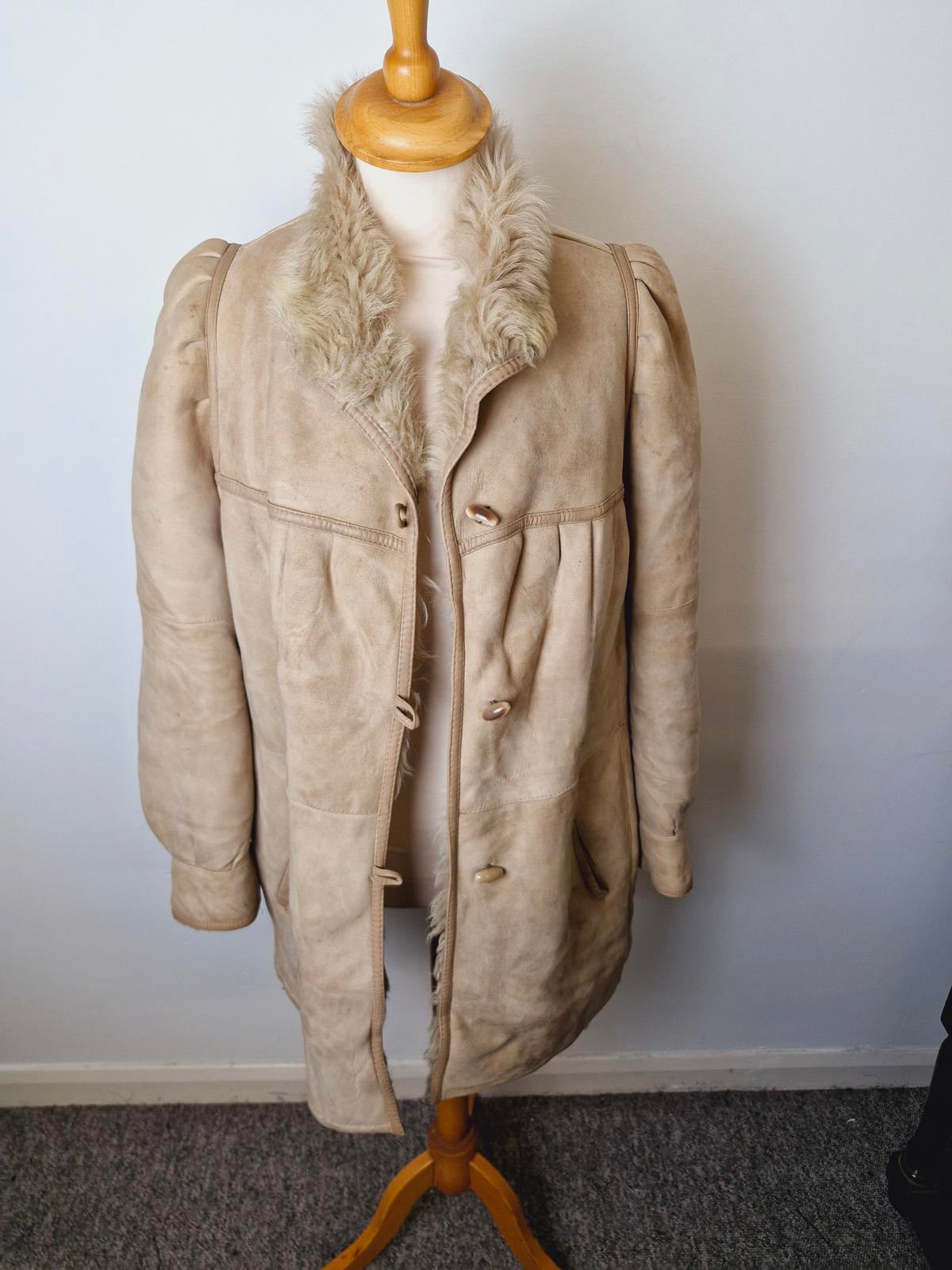 Womens Vintage 70s Real Suede Sheepskin Shearling Beige Coat Jacket M UK12