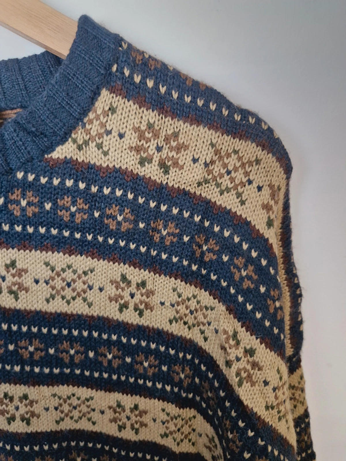 Mens Vintage Farah Knitted Jumper Sweater Round Neck L