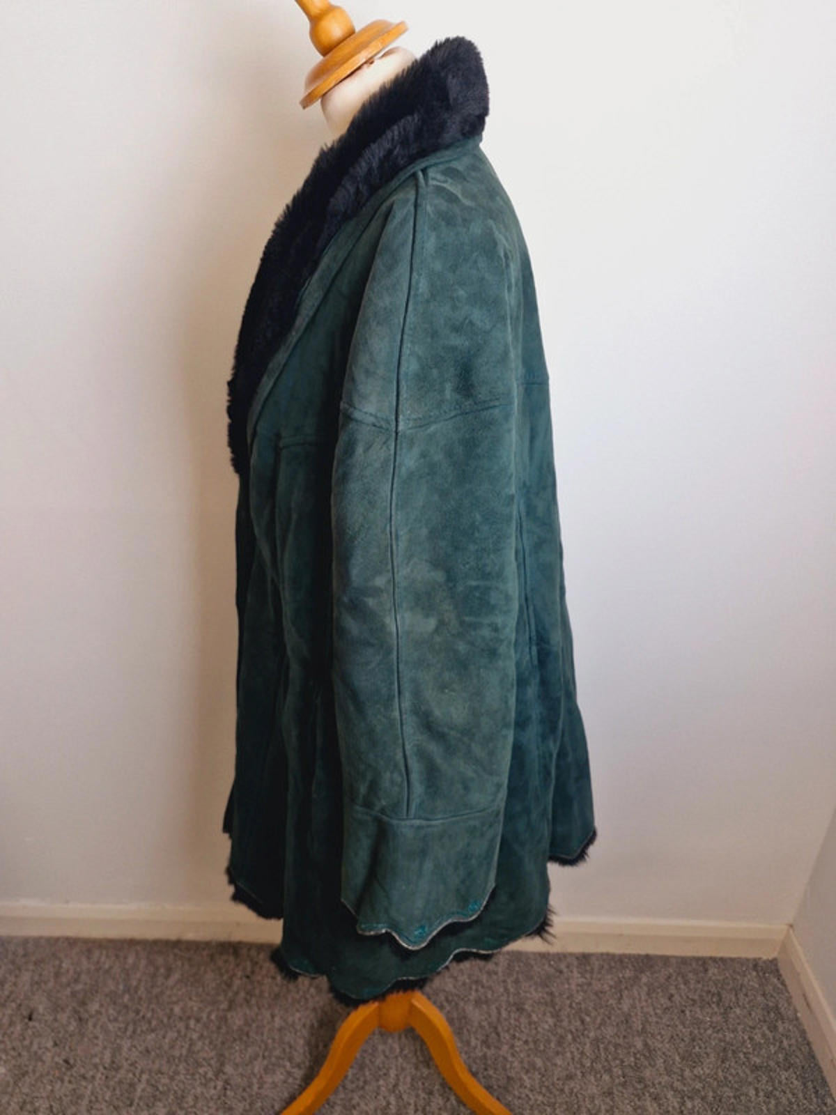 Womens Vintage Green Suede Sheepskin Shearling Coat Jacket Embroidered L UK16