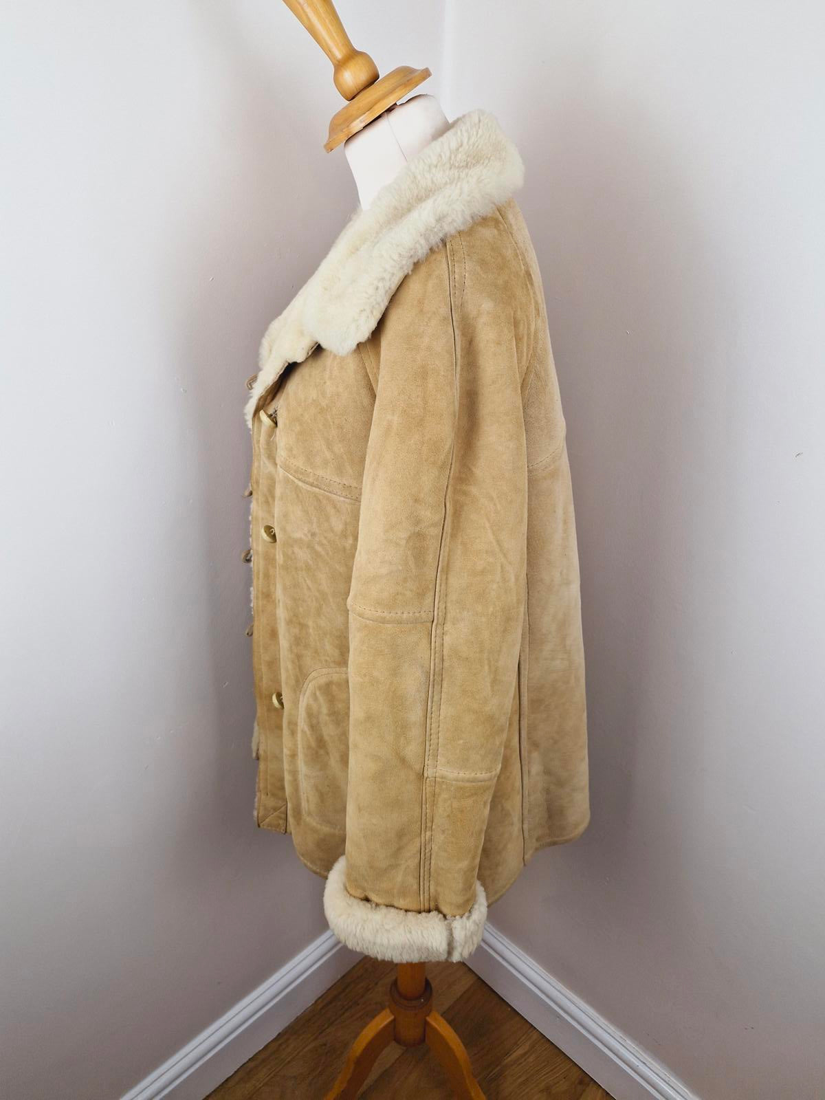 1970s Suede Sheepskin Coat S