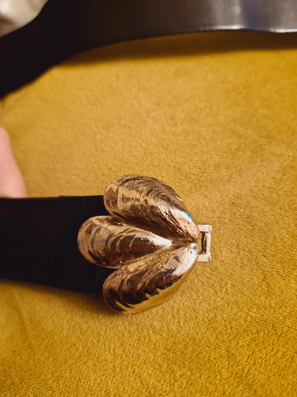 Womens Vintage Shell Mussel Silver Buckle Belt