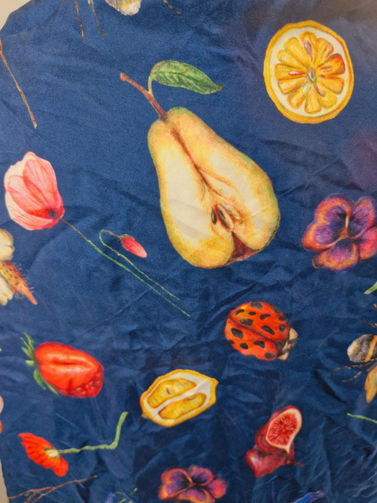 Womens Vintage Fruit Bee Square Scarf Shawl Neck Tie