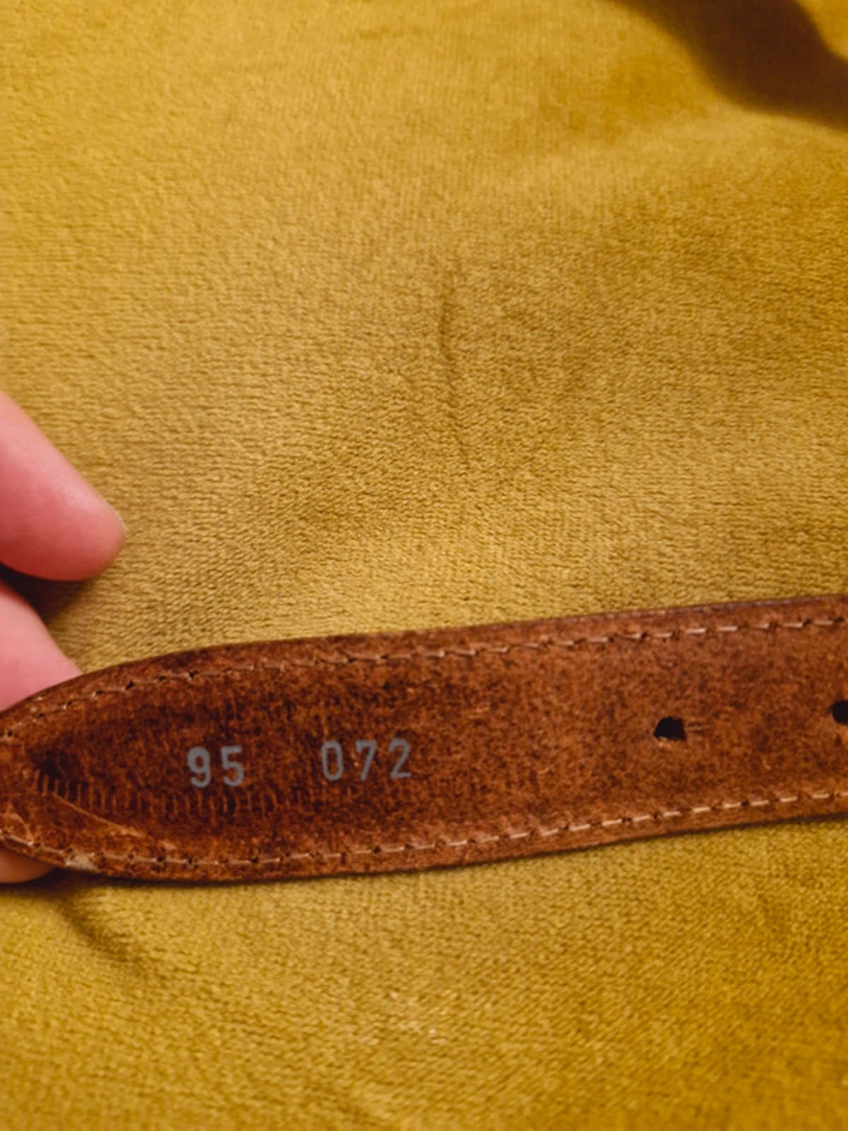 Womens Vintage Leather Tan Beige Gold Buckle Western Belt