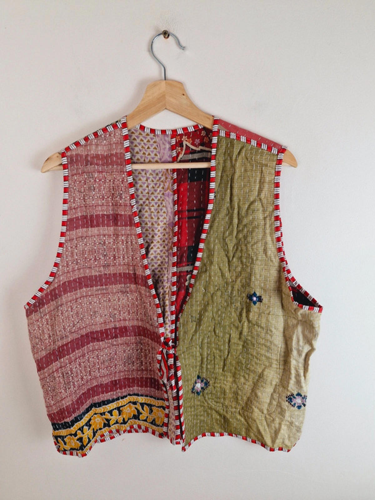Reversible Kantha Waistcoat Gilet L