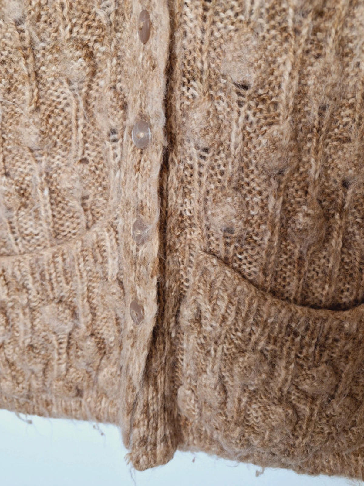 Womens Vintage Handknitted Knitted Beige Wasicoat Gilet Cardigan XL UK18