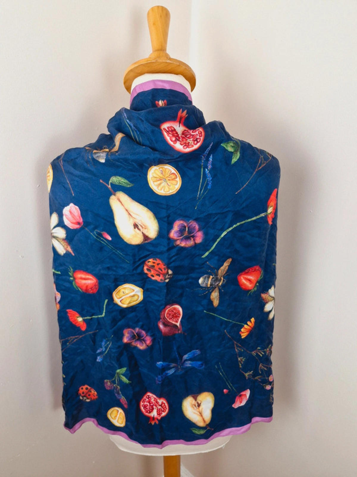 Womens Vintage Fruit Bee Square Scarf Shawl Neck Tie