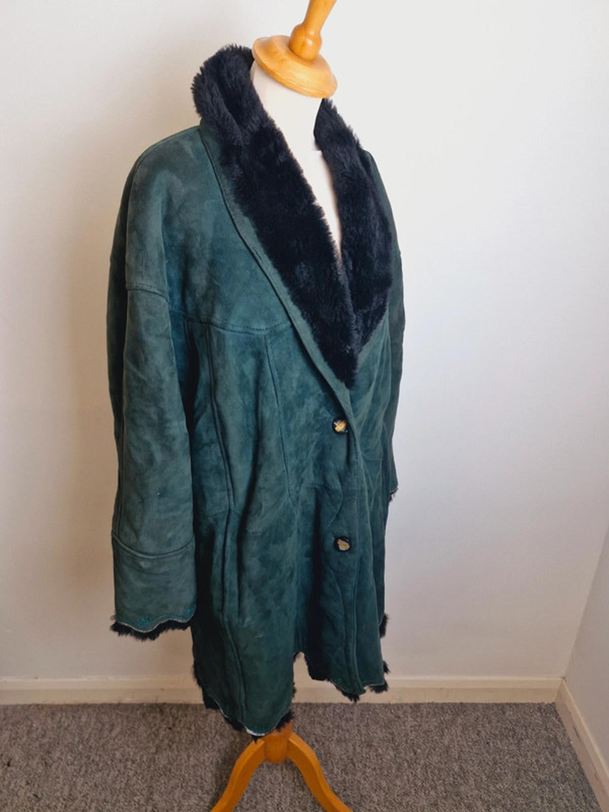 Womens Vintage Green Suede Sheepskin Shearling Coat Jacket Embroidered L UK16