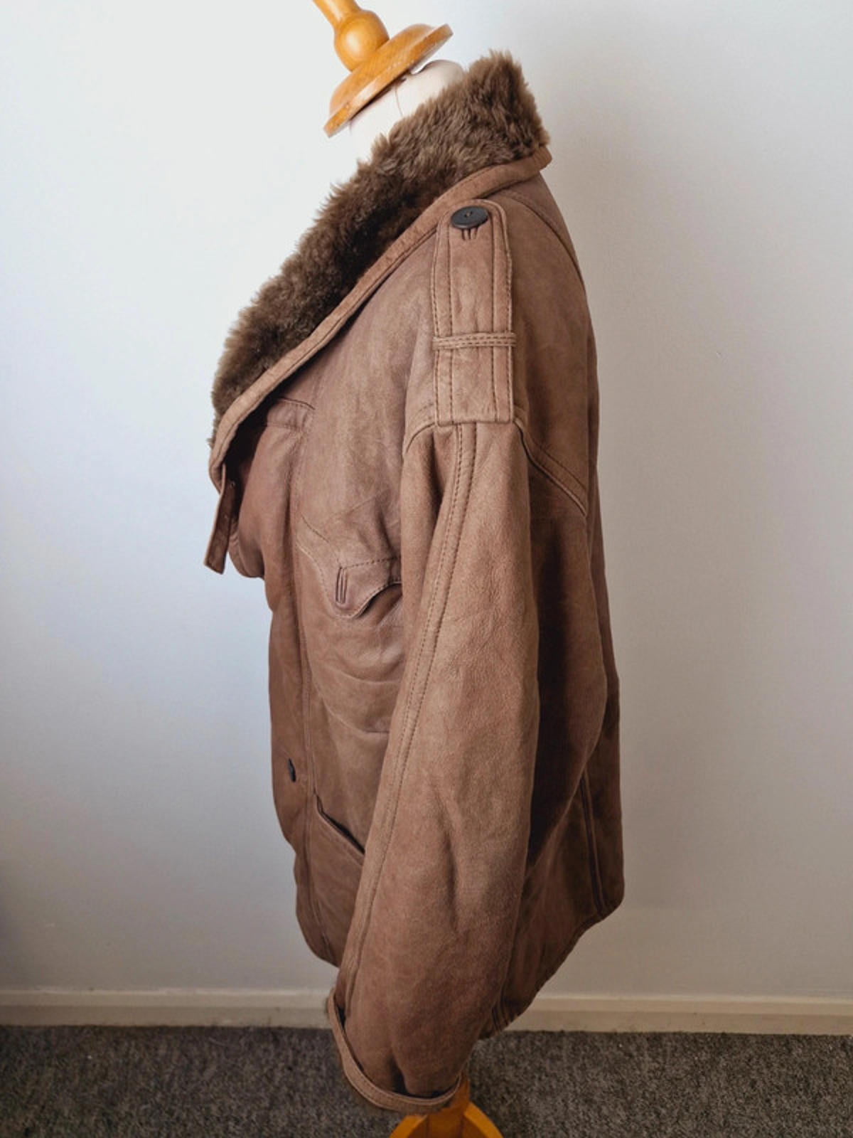 Mens Vintage Leather Suede Sheepskin Shearling Coat Jacket M