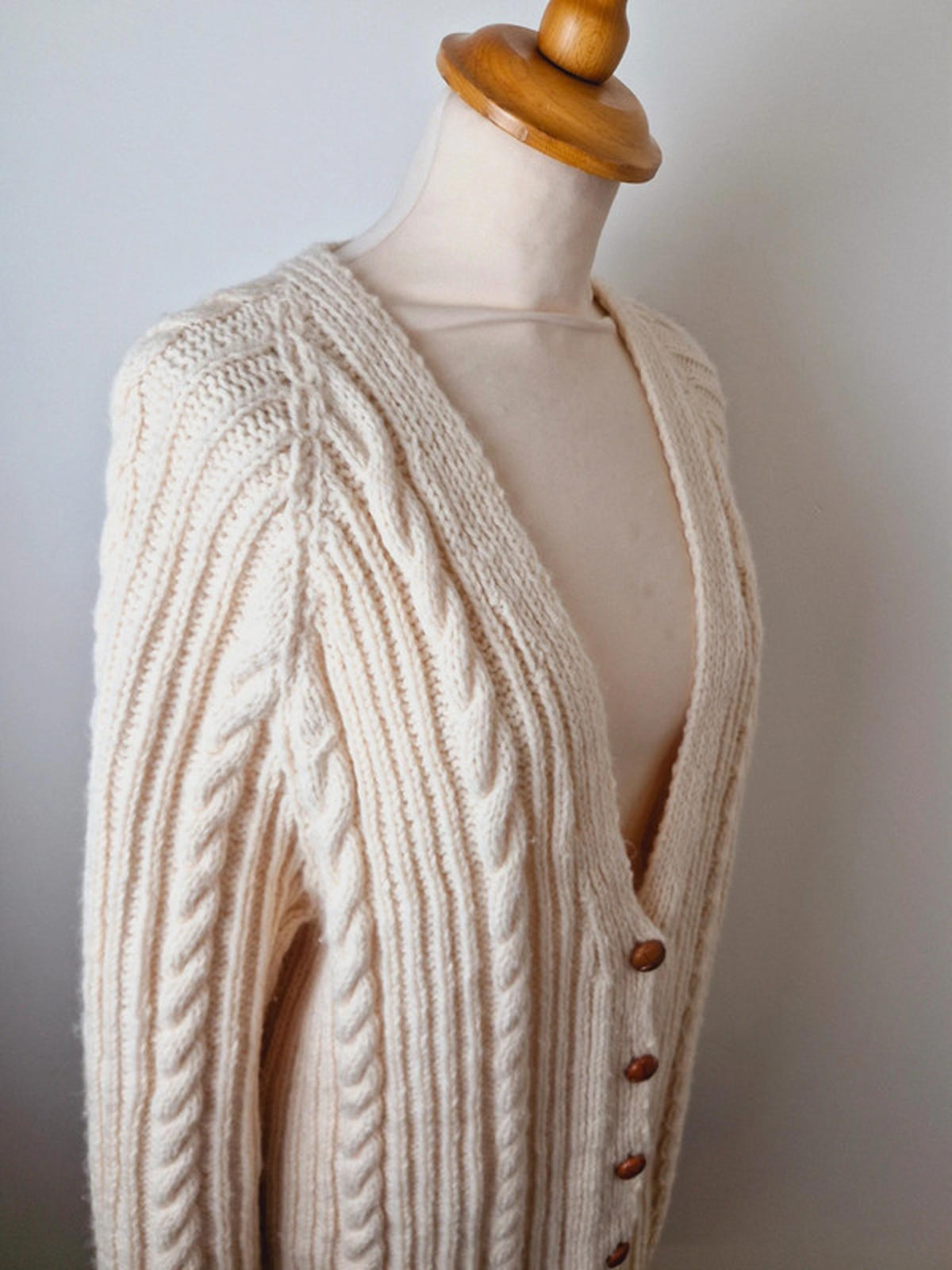 Womens Vintage Handknitted Knitted Cream Cable Knit Long Cardigan L UK16