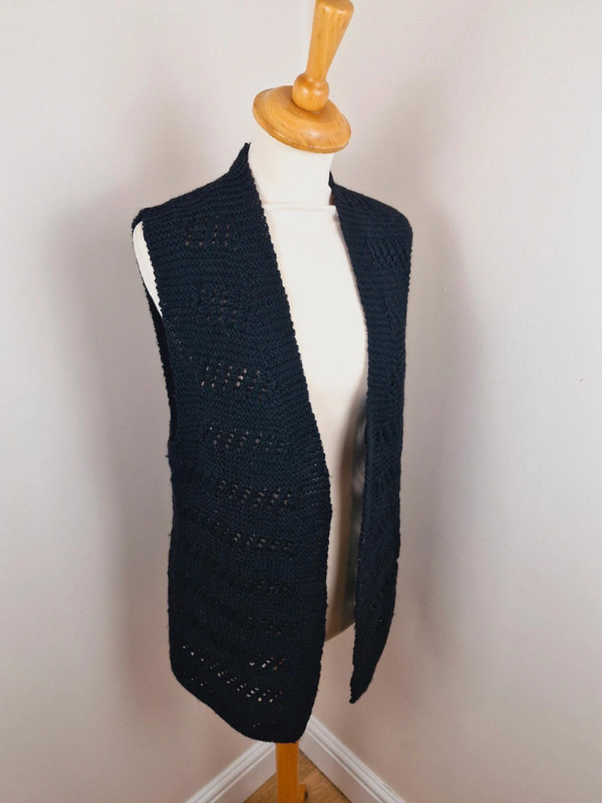 1970s Handknitted Waistcoat S