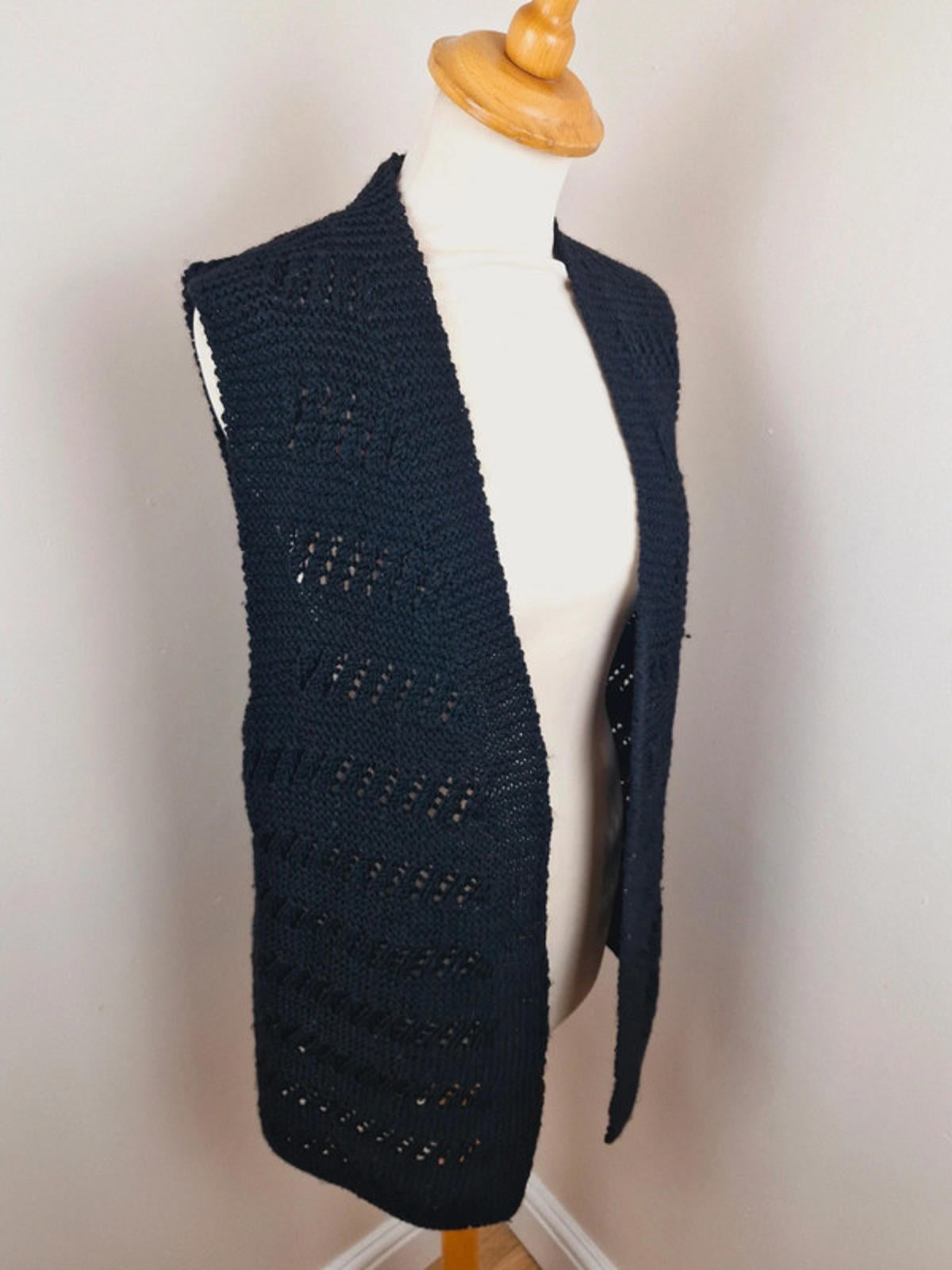 1970s Handknitted Waistcoat S