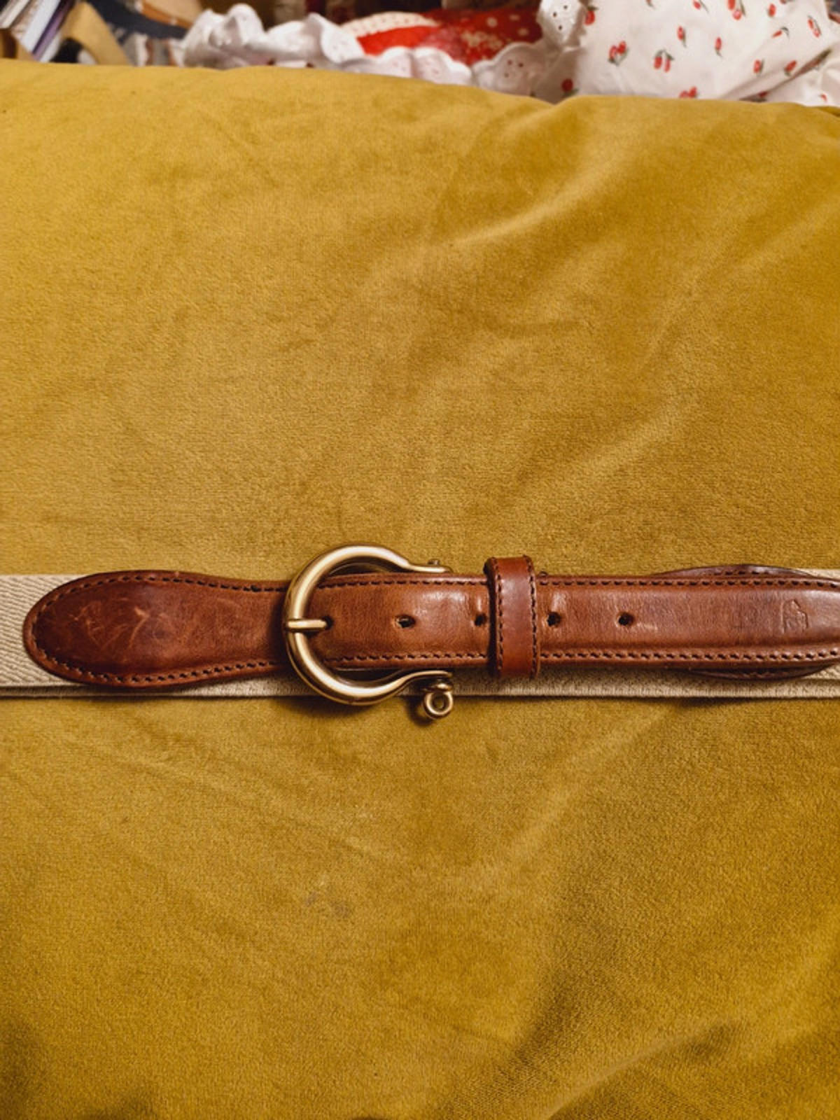 Womens Vintage Leather Tan Beige Gold Buckle Western Belt