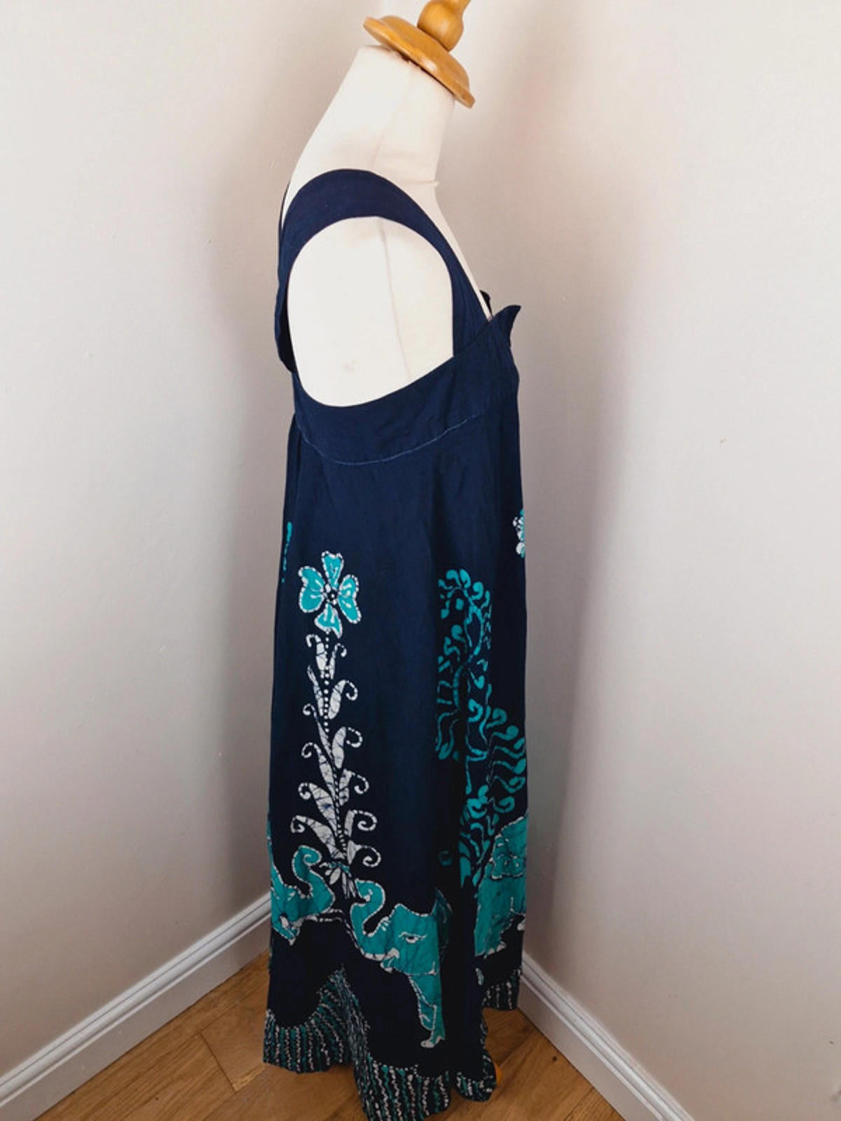 1970s Maxi Elephant Dress XXS
