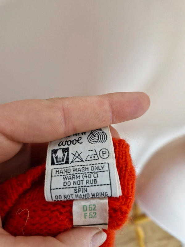 1970s Wolsey Red Wool Jumper M L