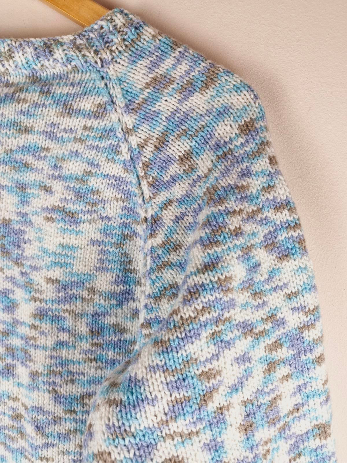 Handknitted Jumper M