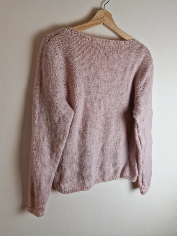 Handknitted Pink Jumper L