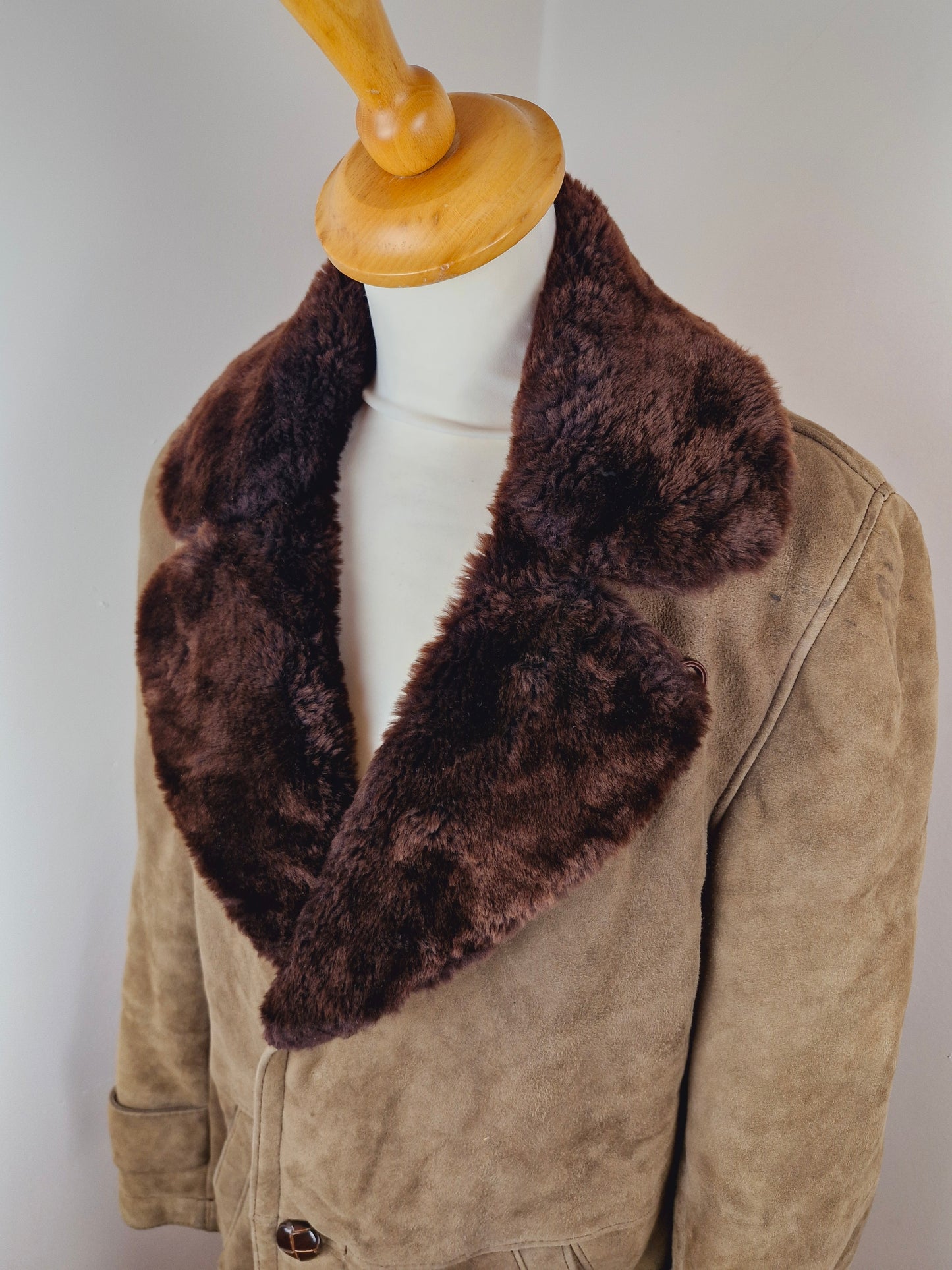 Vintage 1970s Suede Sheepskin Coat M