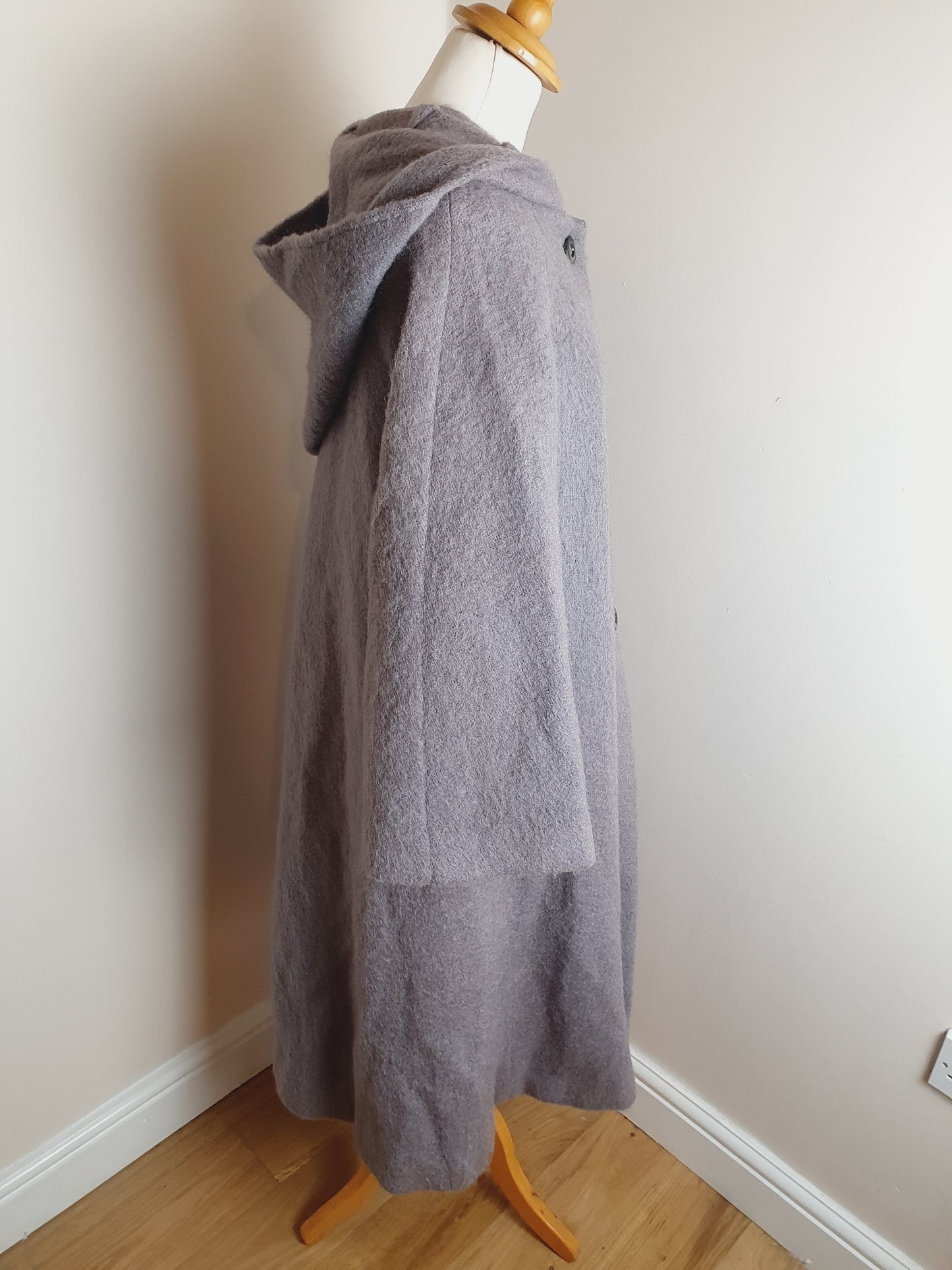 Vintage Long Mohair Hooded Cape Coat M L