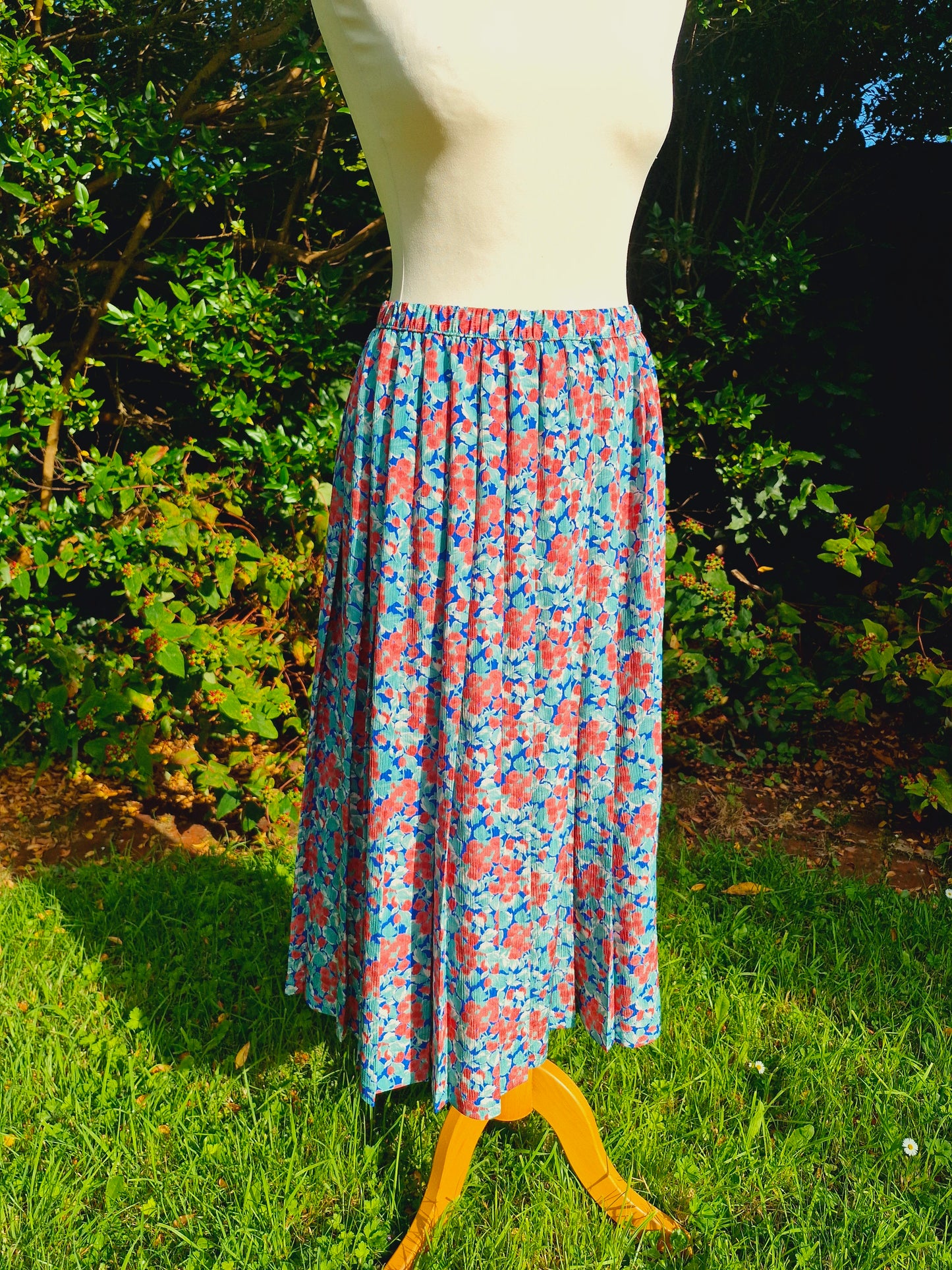 Vintage Pleated Midi Floral Skirt S M