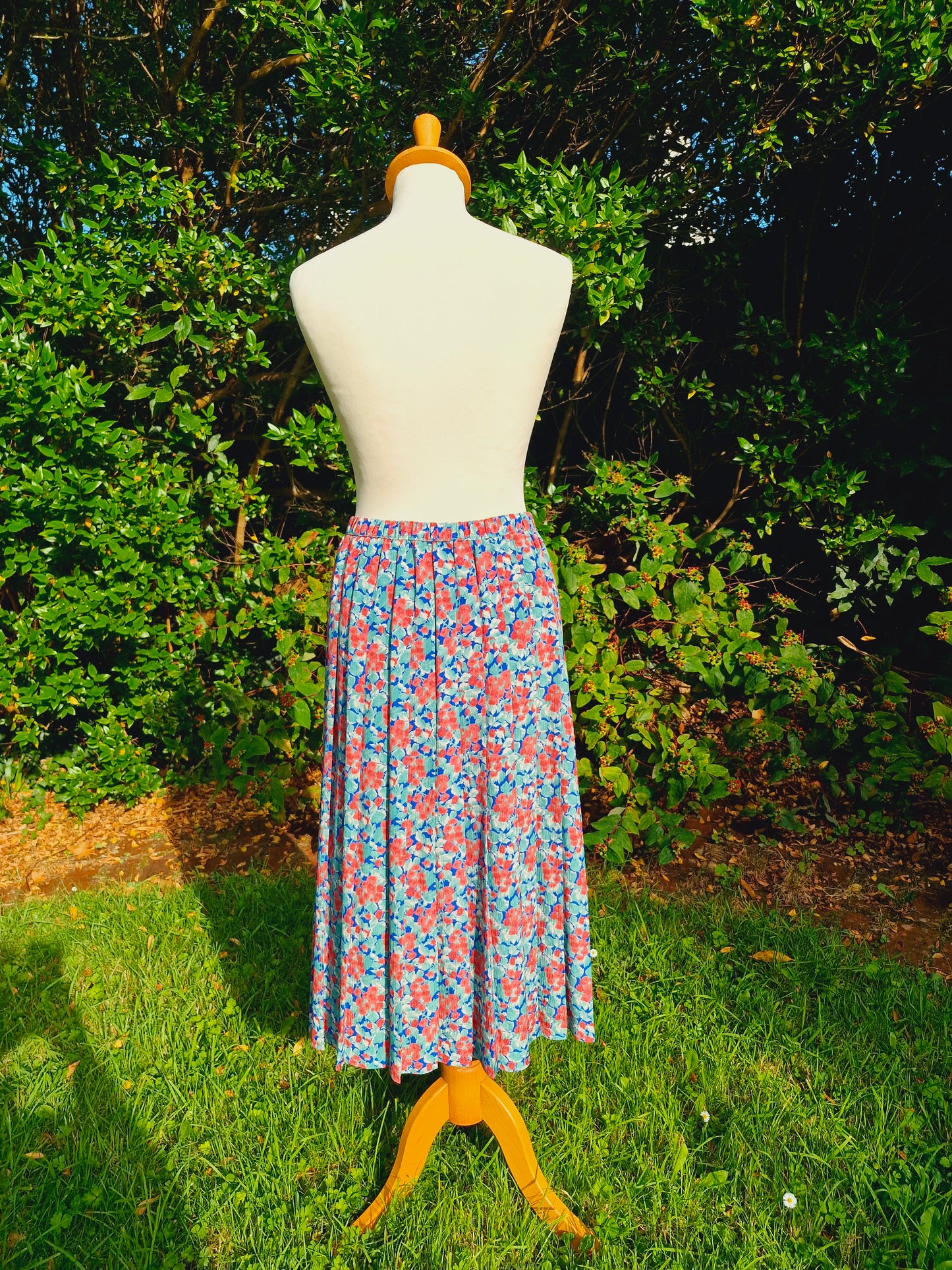 Vintage Pleated Midi Floral Skirt S M