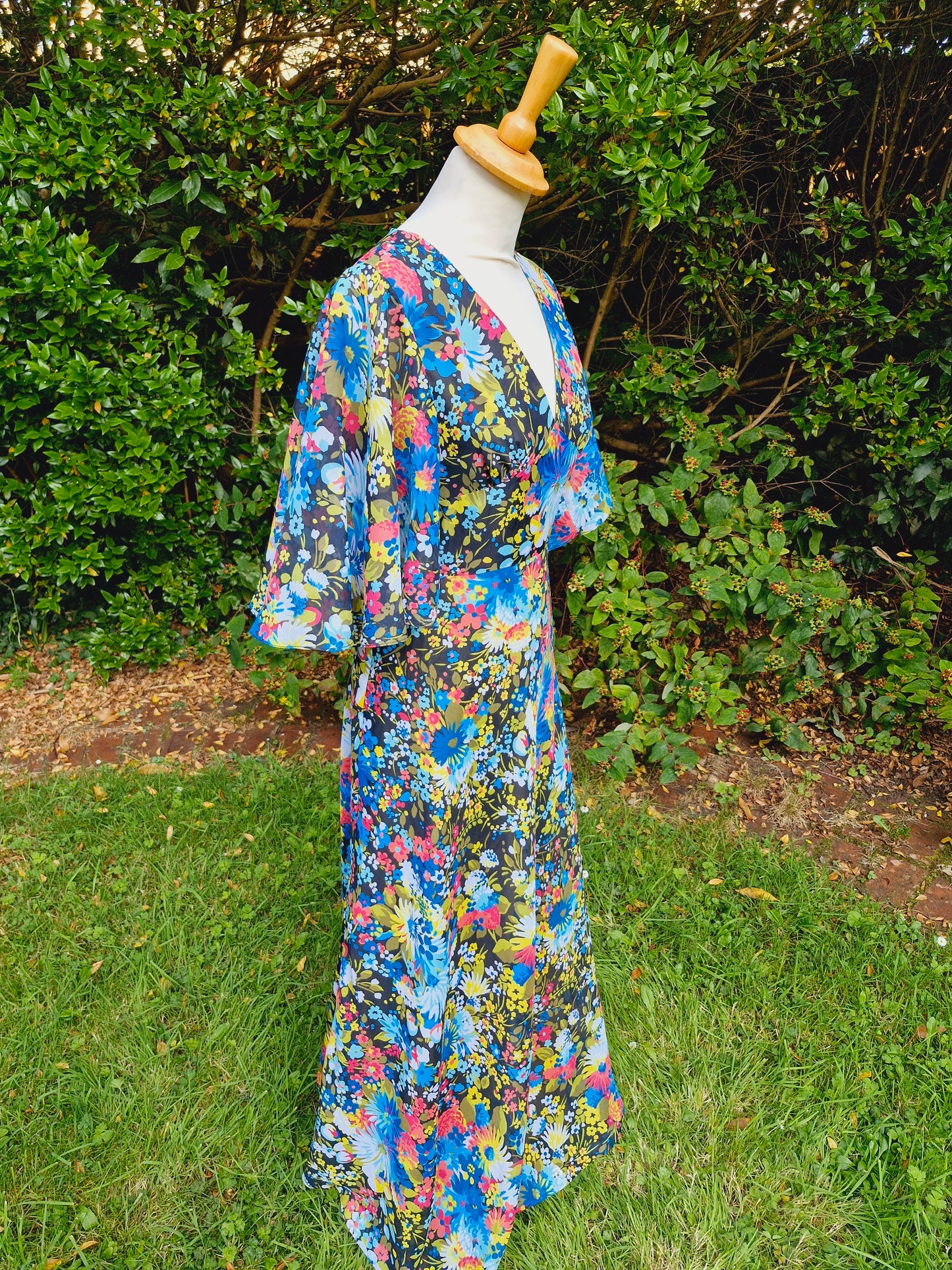 Vintage 1970s Handmade Flared Sleeve Maxi Dress XS