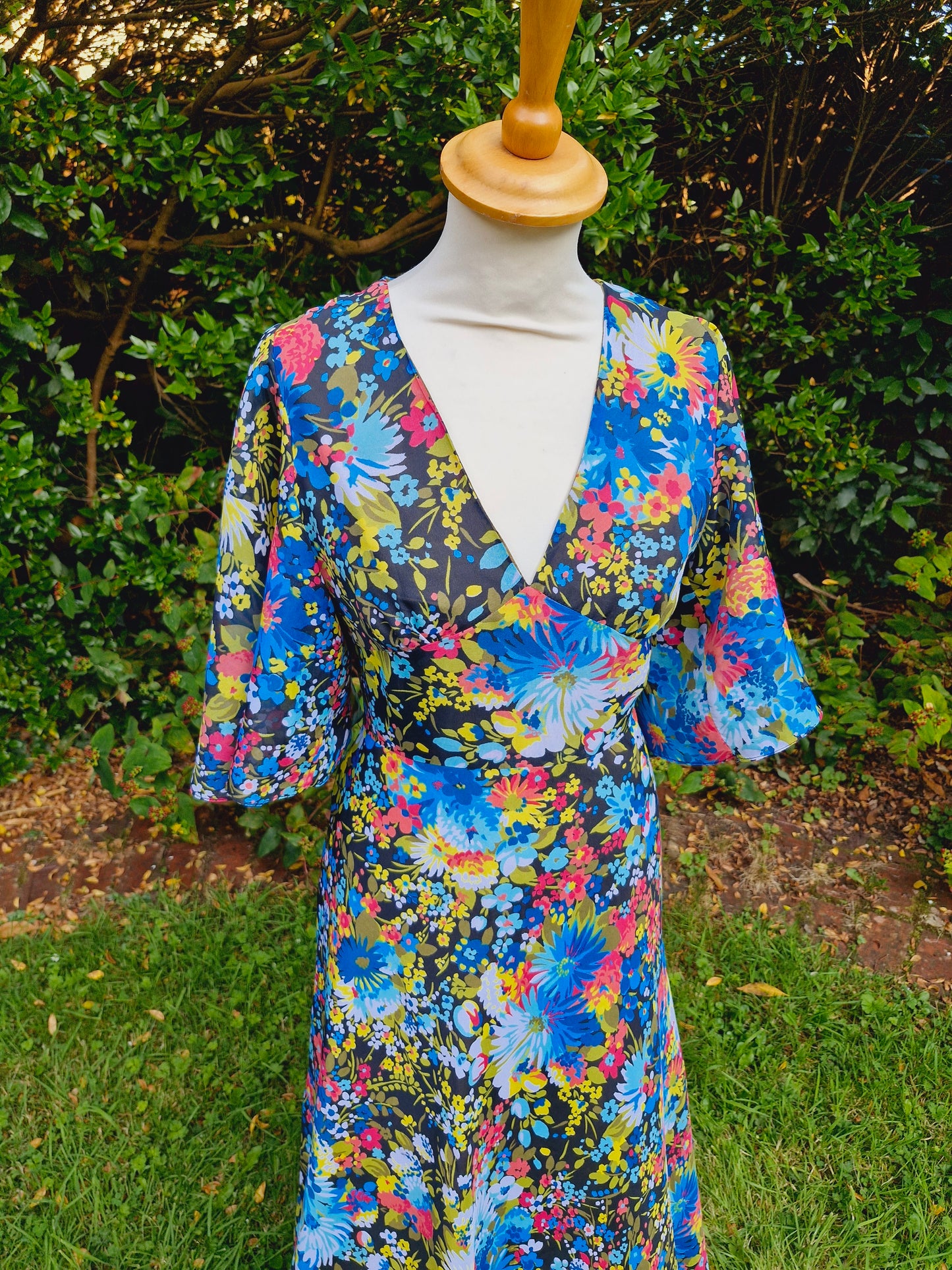 Vintage 1970s Handmade Flared Sleeve Maxi Dress XS