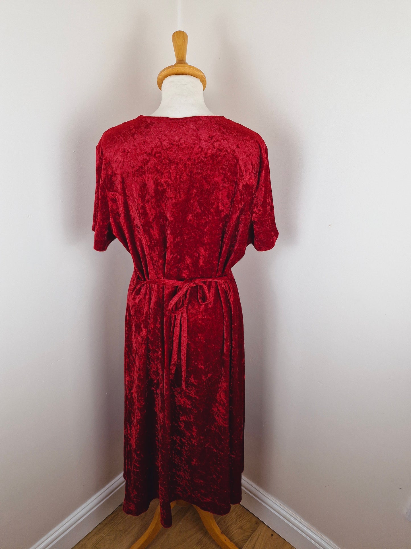 Vintage 90s Red Velvet Long Slip Teadress XL