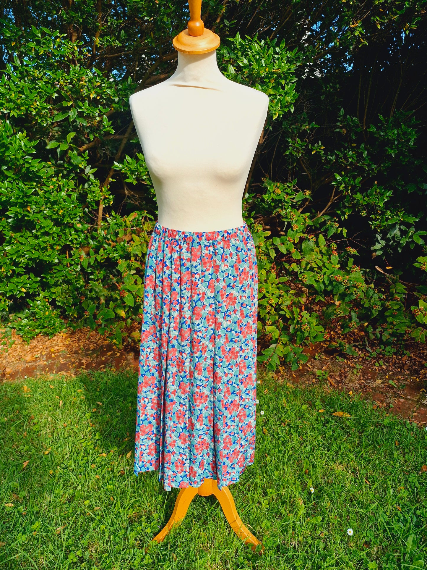 Vintage Pleated Midi Floral Skirt S M