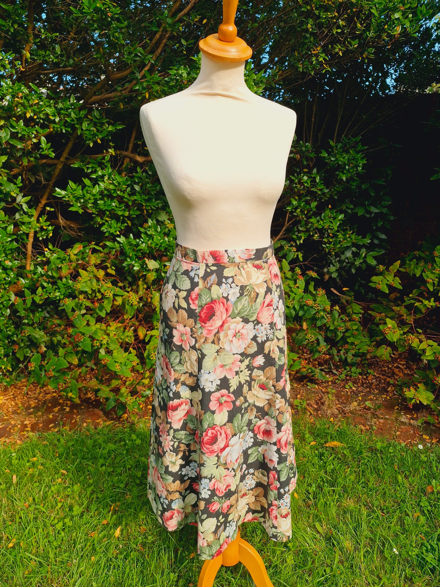 Vintage Handmade Midi Floral Skirt M L