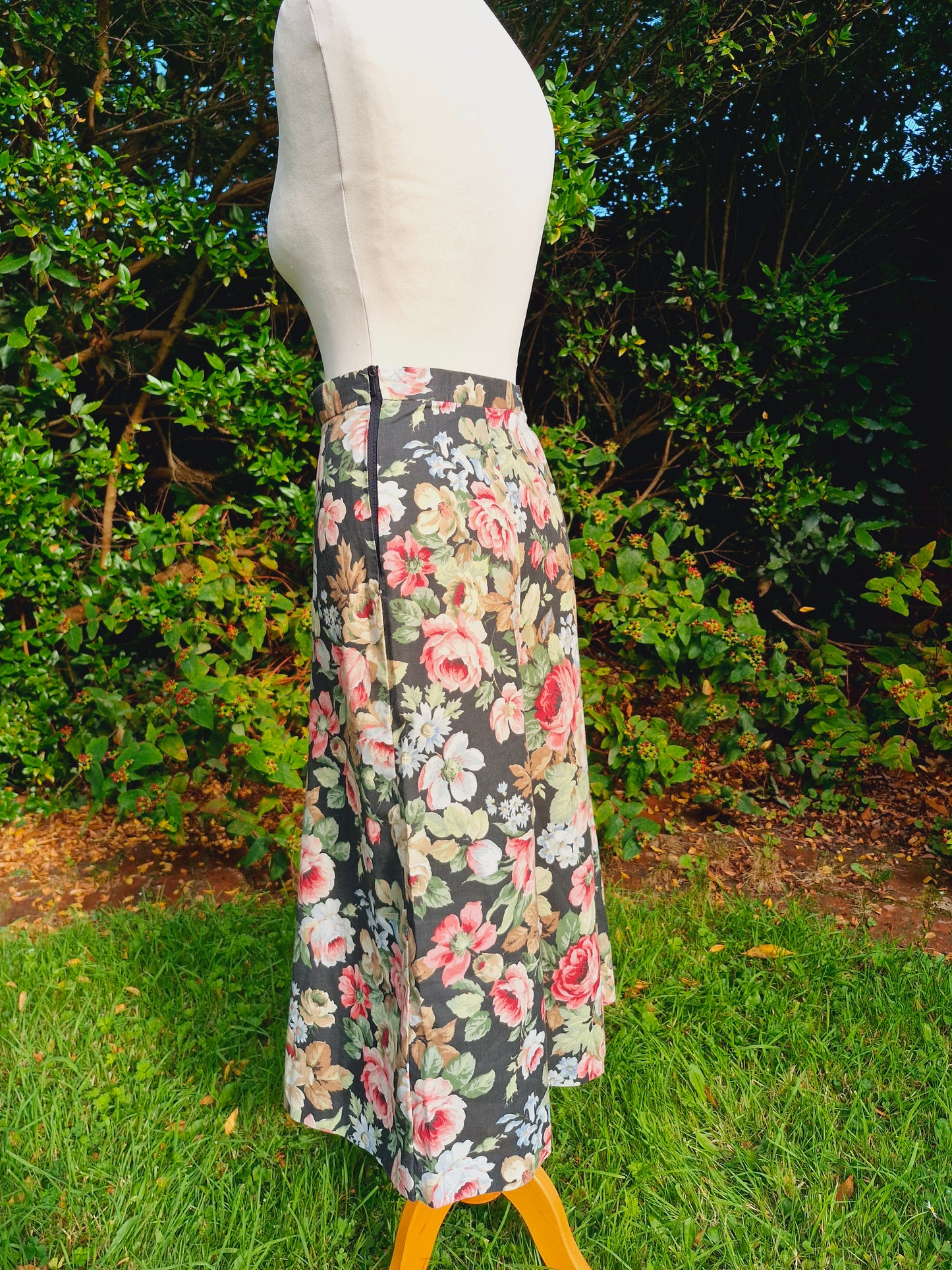 Vintage Handmade Midi Floral Skirt M L