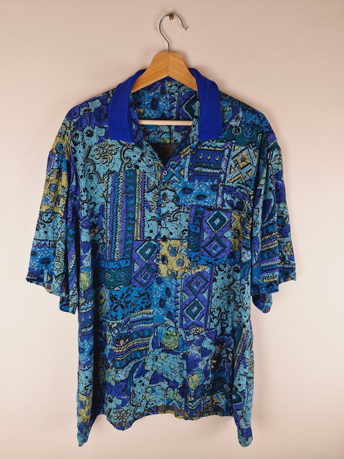 Vintage 90s Funky Abstract Print Turquoise Shirt XL